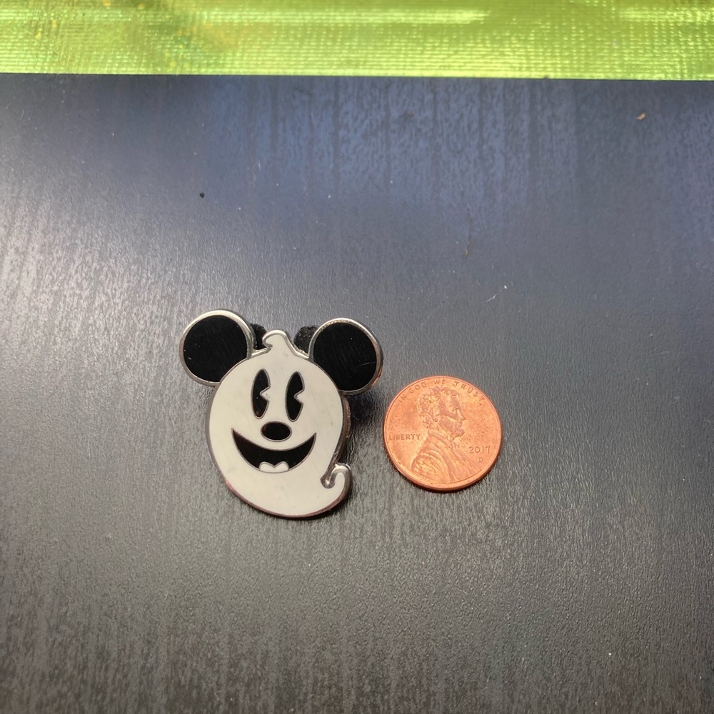Collectable Pin